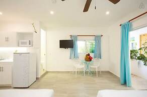 Ocean Zen Suites on 5th Avenue - Adults Only