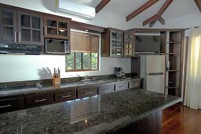 Boca Olas Resort Villas