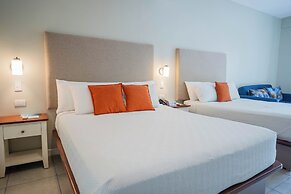 Boca Olas Resort Villas