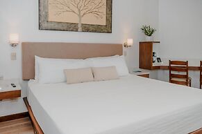 Boca Olas Resort Villas