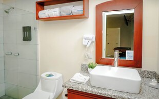 Boca Olas Resort Villas