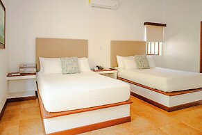 Boca Olas Resort Villas