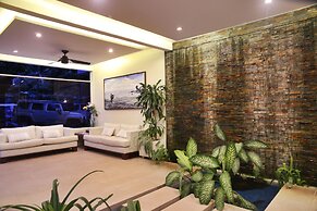 Boca Olas Resort Villas