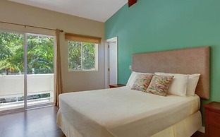 Boca Olas Resort Villas