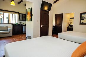 Boca Olas Resort Villas