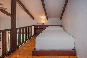 Boca Olas Resort Villas