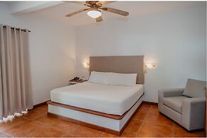 Boca Olas Resort Villas