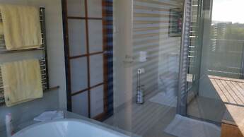 Armalong Winery Chalets