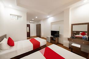 Super OYO Capital O 387 Bach Duong Hotel