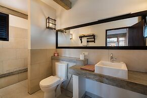 Seven Turtles Resort