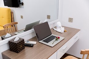 Raon Danang Beach Hotel