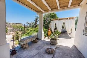 Tia Maria Country Inn