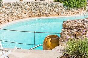 Tia Maria Country Inn