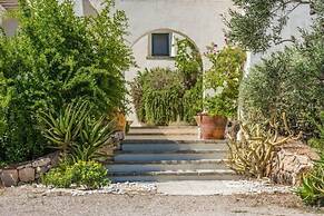 Tia Maria Country Inn