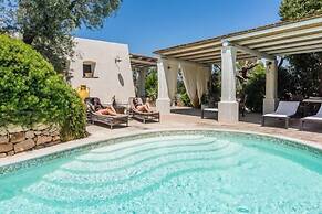 Tia Maria Country Inn