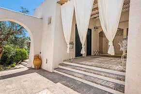 Tia Maria Country Inn