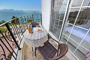 Namhae Bluemare Pension