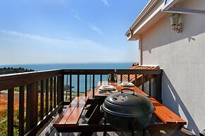 Namhae Bluemare Pension