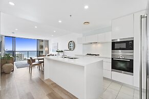 The Oracle Resort Broadbeach - GCLR
