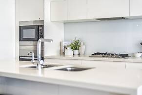 The Oracle Resort Broadbeach - GCLR