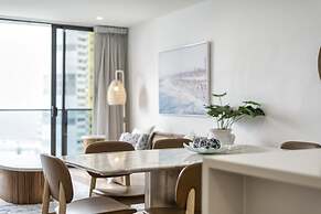 The Oracle Resort Broadbeach - GCLR