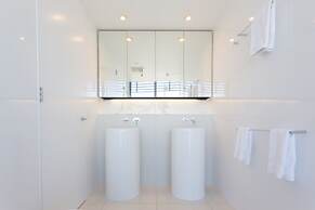 The Oracle Resort Broadbeach - GCLR