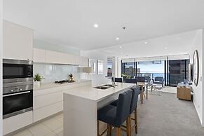 The Oracle Resort Broadbeach - GCLR