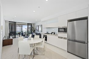 The Oracle Resort Broadbeach - GCLR