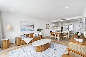 The Oracle Resort Broadbeach - GCLR