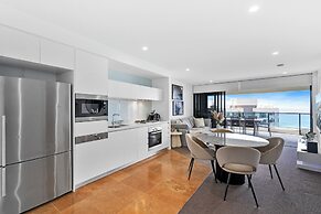 The Oracle Resort Broadbeach - GCLR