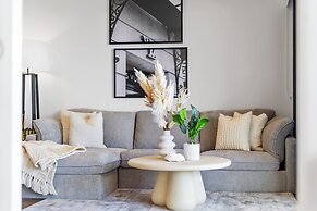 The Oracle Resort Broadbeach - GCLR