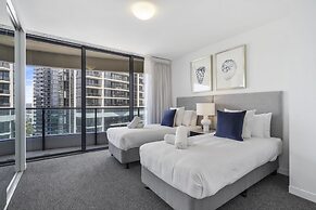 The Oracle Resort Broadbeach - GCLR