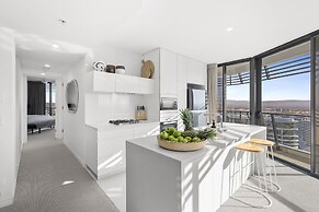 The Oracle Resort Broadbeach - GCLR