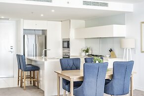 The Oracle Resort Broadbeach - GCLR