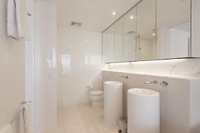 The Oracle Resort Broadbeach - GCLR