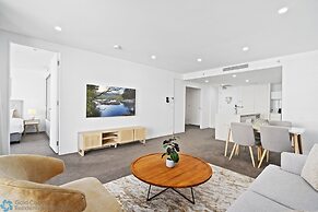 The Oracle Resort Broadbeach - GCLR