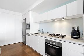 The Oracle Resort Broadbeach - GCLR