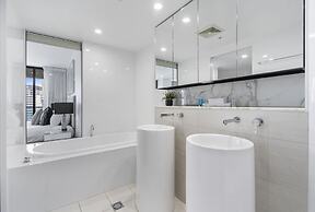 The Oracle Resort Broadbeach - GCLR