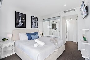 The Oracle Resort Broadbeach - GCLR