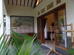 Artati Lombok Bungalows & Restaurant