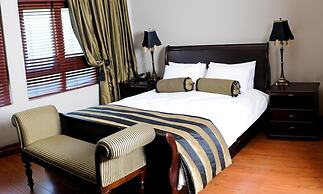 Candlewoods Guesthouse