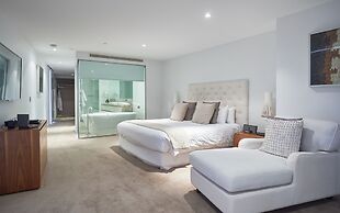 Soul Surfers Paradise - GCLR