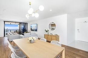 Circle on Cavill Surfers Paradise - GCLR