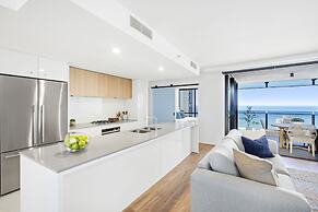 Circle on Cavill Surfers Paradise - GCLR