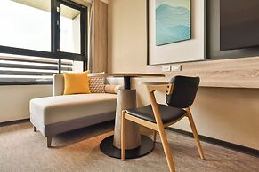 Holiday Inn Taoyuan Airport by IHG