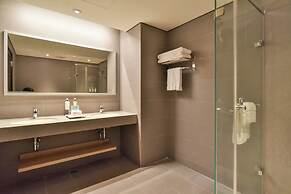 Holiday Inn Taoyuan Airport by IHG