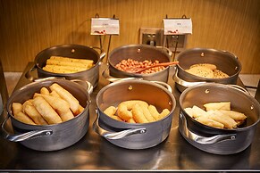 Borrman Hotel Guangzhou Airport