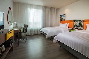 Hampton by Hilton Bogota Airport