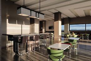 Hampton by Hilton Bogota Airport