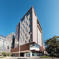 Hampton by Hilton Bogota Airport